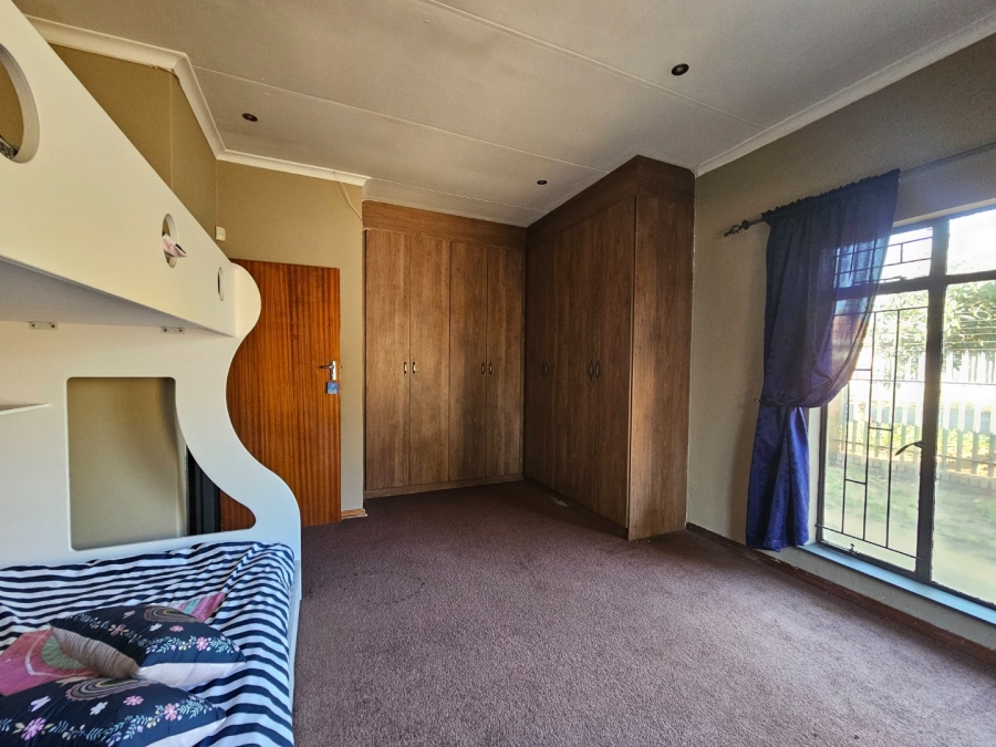 3 Bedroom Property for Sale in Vaalpark Free State